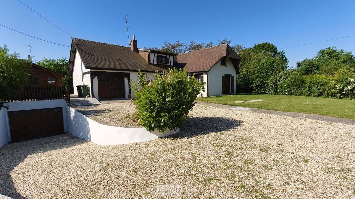 Maison 5 pièces 134 m² · à Grosley-sur-Risle · 134 m² · 189 000 €