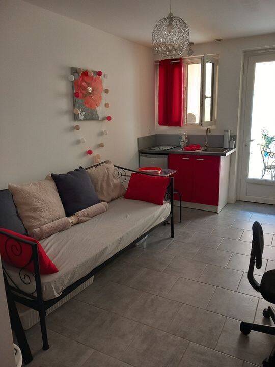 Appartement 1 pièce 20 m² · à Agen · 20 m² · 400 €