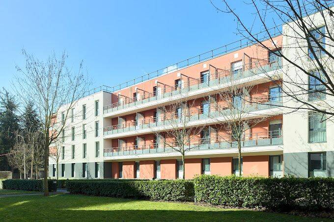 Appartement 1 pièce 30 m² · à Saint-Cyr-l'École · 30 m² · 90 519 €