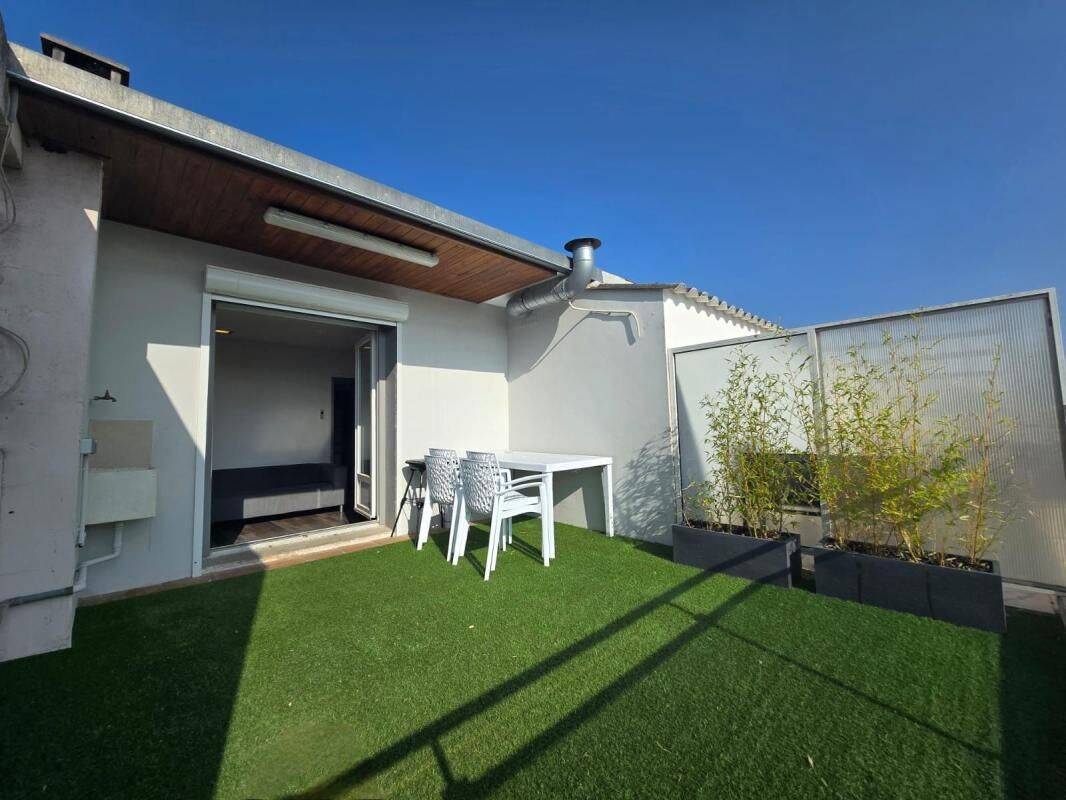 Appartement 2 pièces 29 m² · à Salon-de-Provence · 28,7 m² · 707 €/mois