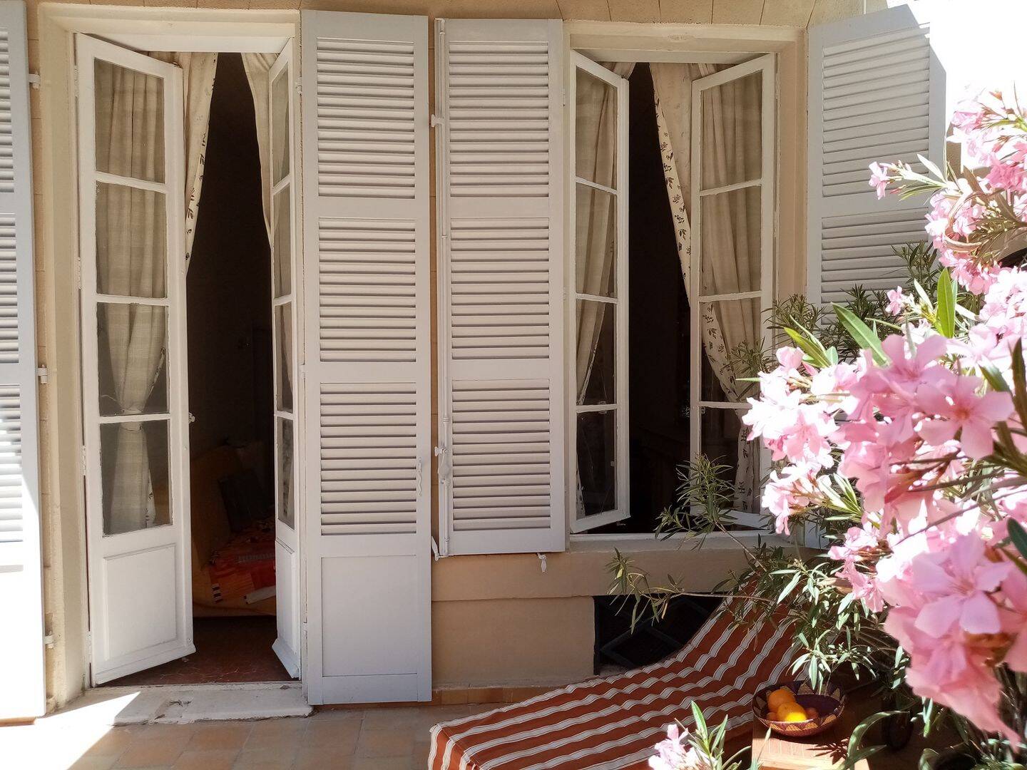 Appartement 10 pièces 246 m² · à Marseille 1er Arrondissement · 245,9 m² · 877 000 €