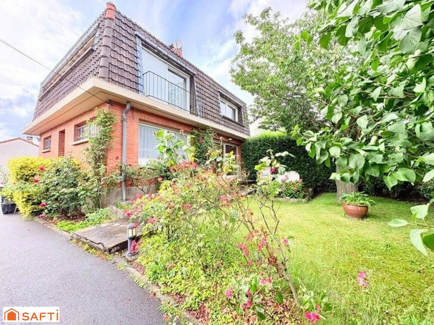 Maison 7 pièces 126 m² · à Marly · 126 m² · 230 000 €