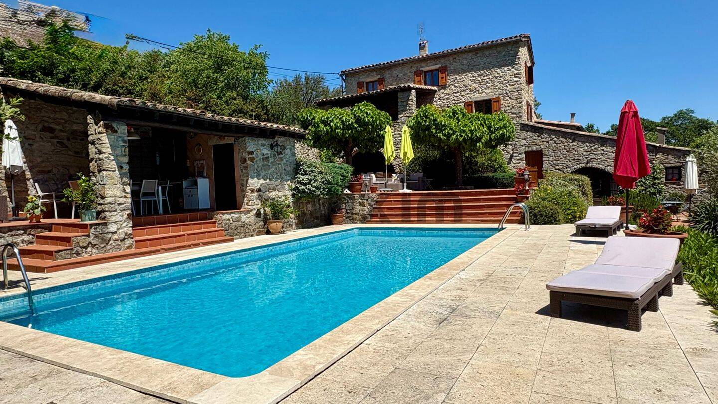 Maison 4 pièces 115 m² · à Alès · 115 m² · 499 000 €