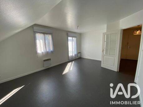 Appartement 3 pièces 55 m² · à Triel-sur-Seine · 54,7 m² · 1 060 €