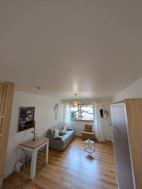 Appartement 1 pièce 25 m² · à Cagnes-sur-Mer · 25 m² · 850 €