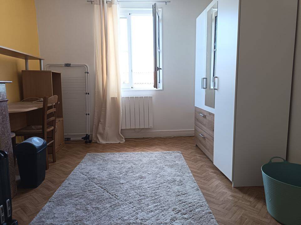 Appartement 1 pièce 14 m² · à Rochefort · 14 m² · 590 €/mois