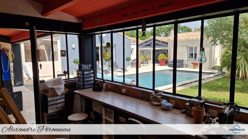 Maison 7 pièces 175 m² · à Dompierre-sur-Mer · 175 m² · 629 200 €