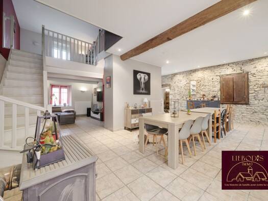 Maison à vendre 229 500 € 7 pièces 5 chambres 230 m² 955 m² de terrain Parey-Saint-Césaire 54330