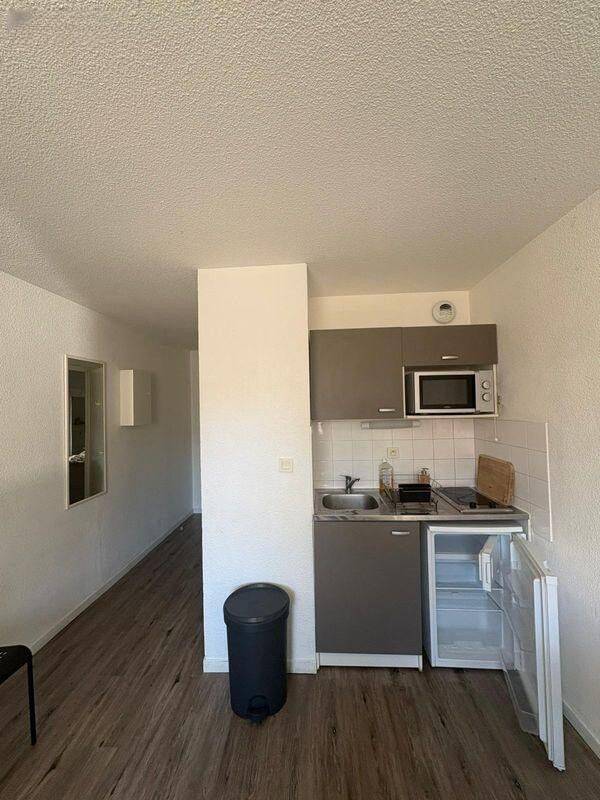 Appartement 1 pièce 19 m² · à Lyon 3ème Arrondissement · 19 m² · 570 €/mois