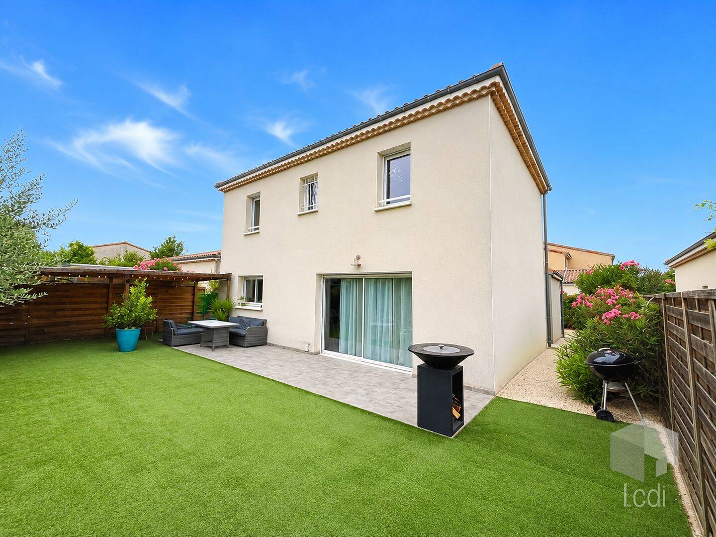 Maison 5 pièces 110 m² · à Montélimar · 110 m² · 345 000 €