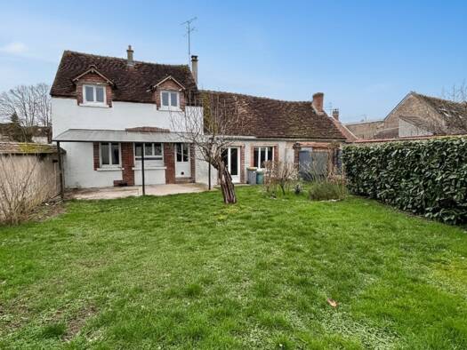 Maison à vendre 159 000 € 5 pièces 3 chambres 120 m² 325 m² de terrain Véron 89510