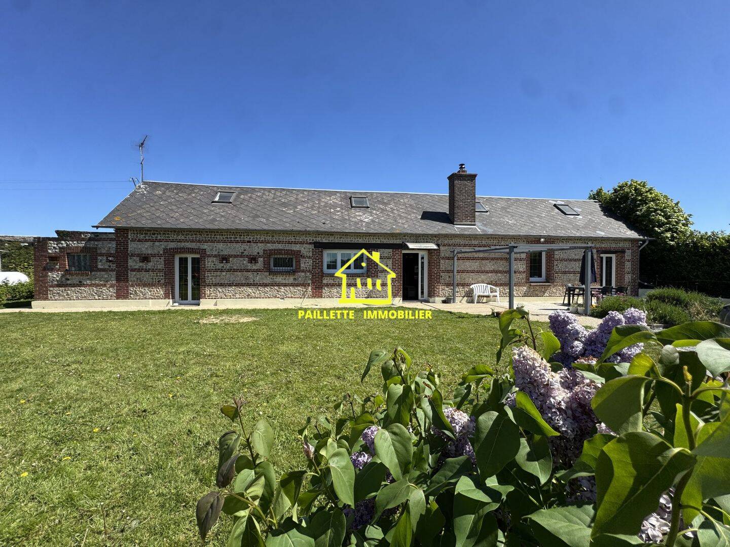 Maison 5 pièces 150 m² · à Gonneville-la-Mallet · 150 m² · 279 000 €