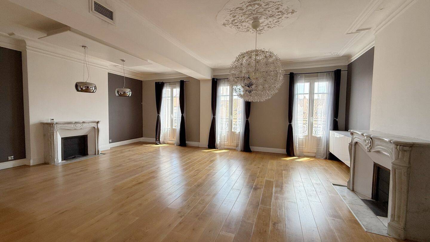 Appartement 5 pièces 175 m² · à Toulon · 175 m² · 595 000 €