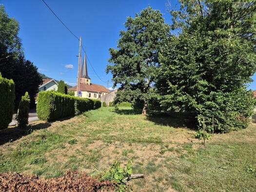 Terrain constructible à vendre 49 500 € 1 422 m² de terrain Ramonchamp 88160