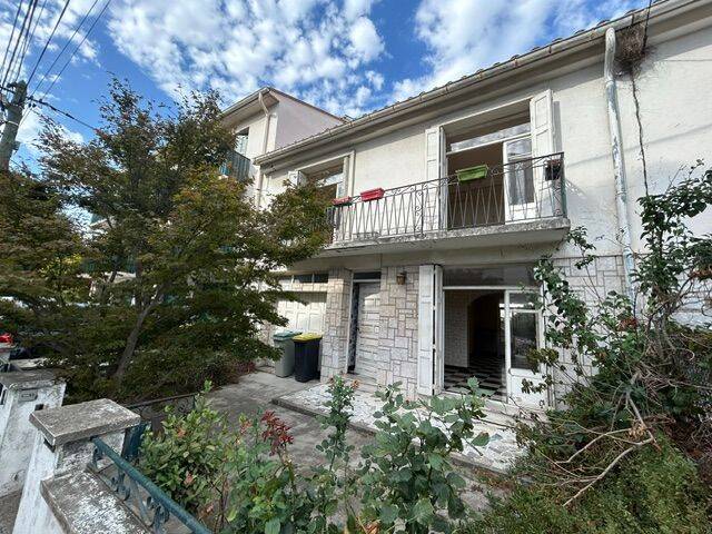 Maison 5 pièces 124 m² · à Perpignan · 123,6 m² · 180 000 €