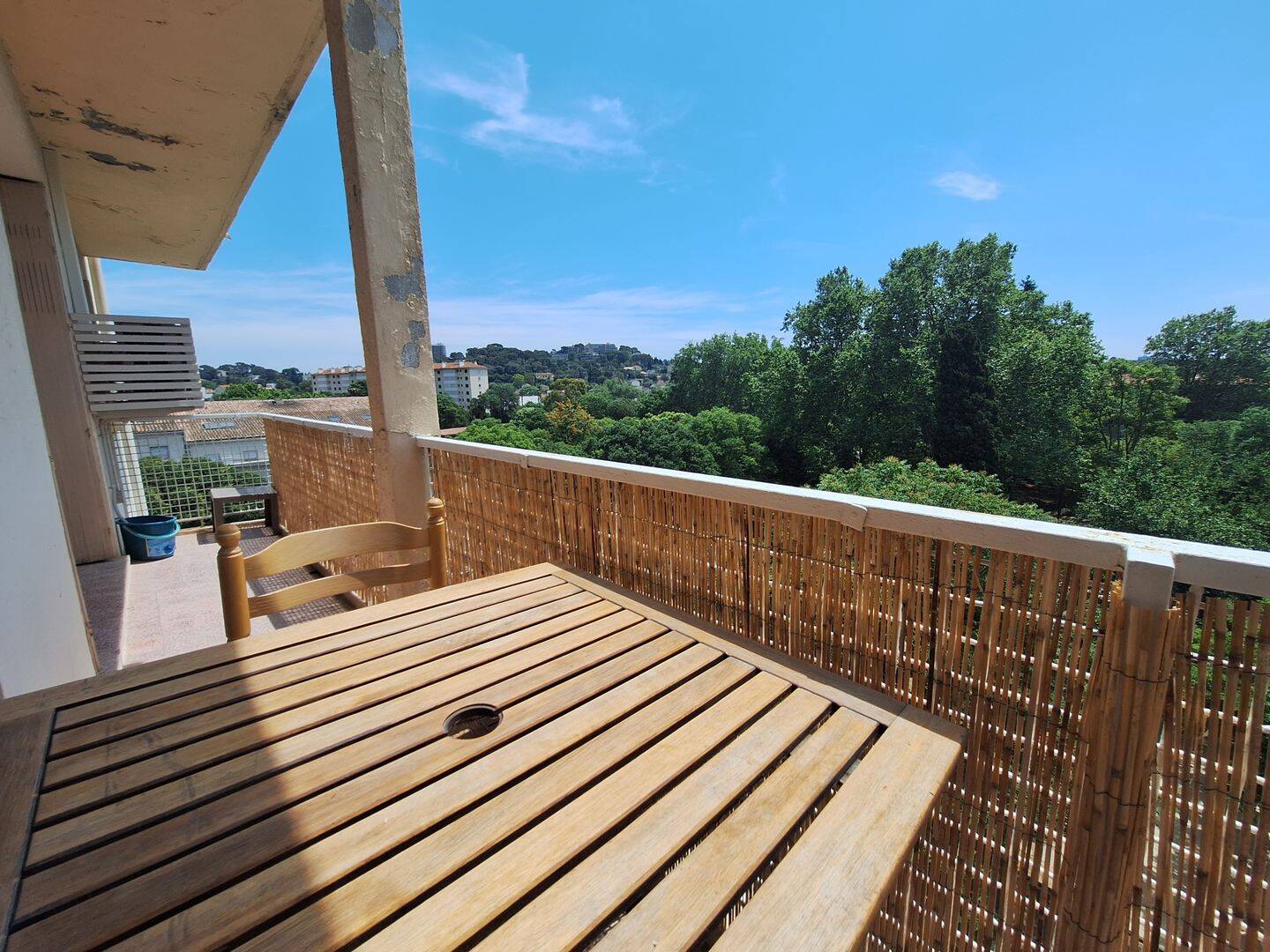 3 pièces 65 m² · à Toulon · 65 m² · 1 070 €