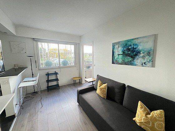 Appartement 2 pièces 30 m² · à Paris 16ème Arrondissement · 30 m² · 2 751 €/mois