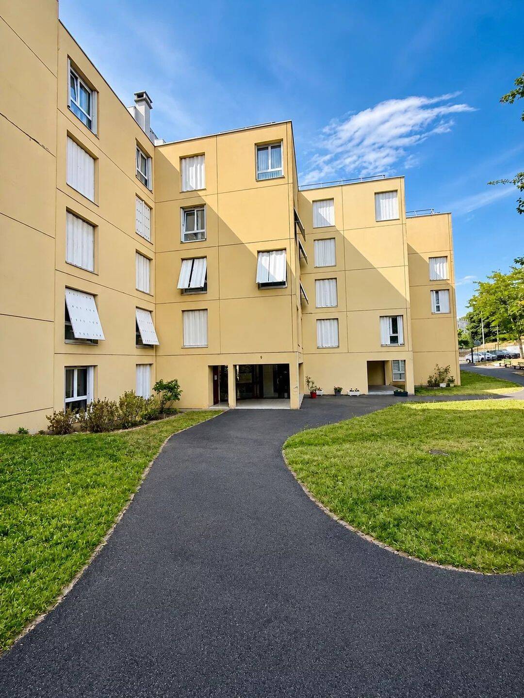 Appartement 4 pièces 82 m² · à Melun · 82,3 m² · 182 000 €