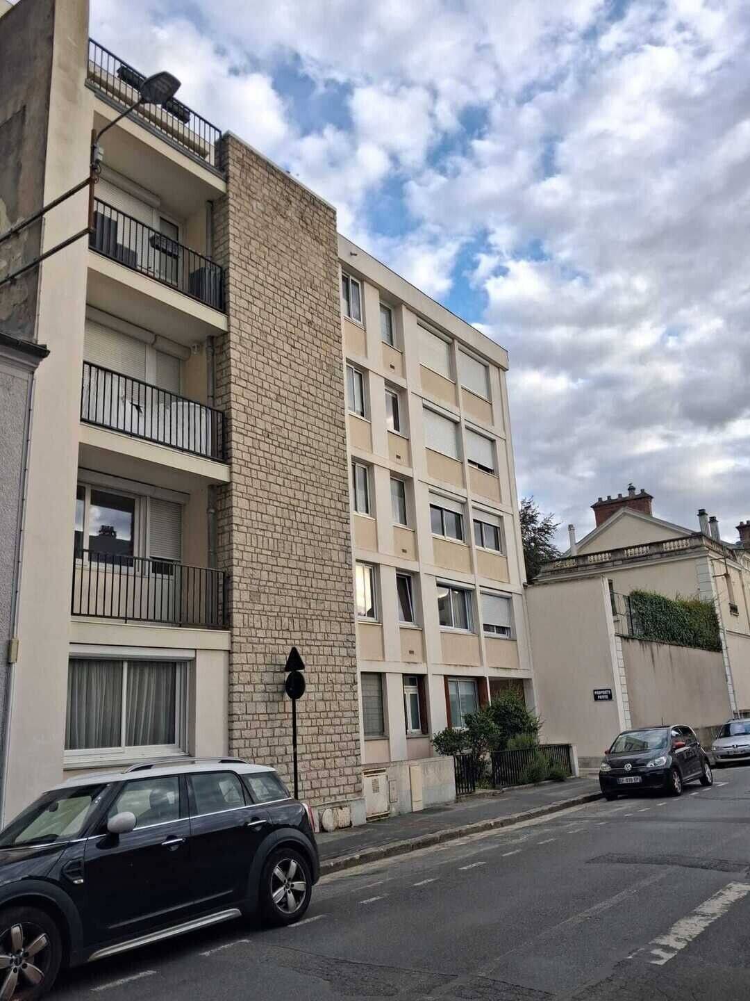 Appartement 5 pièces 82 m² · à Fontainebleau · 82 m² · 299 900 €