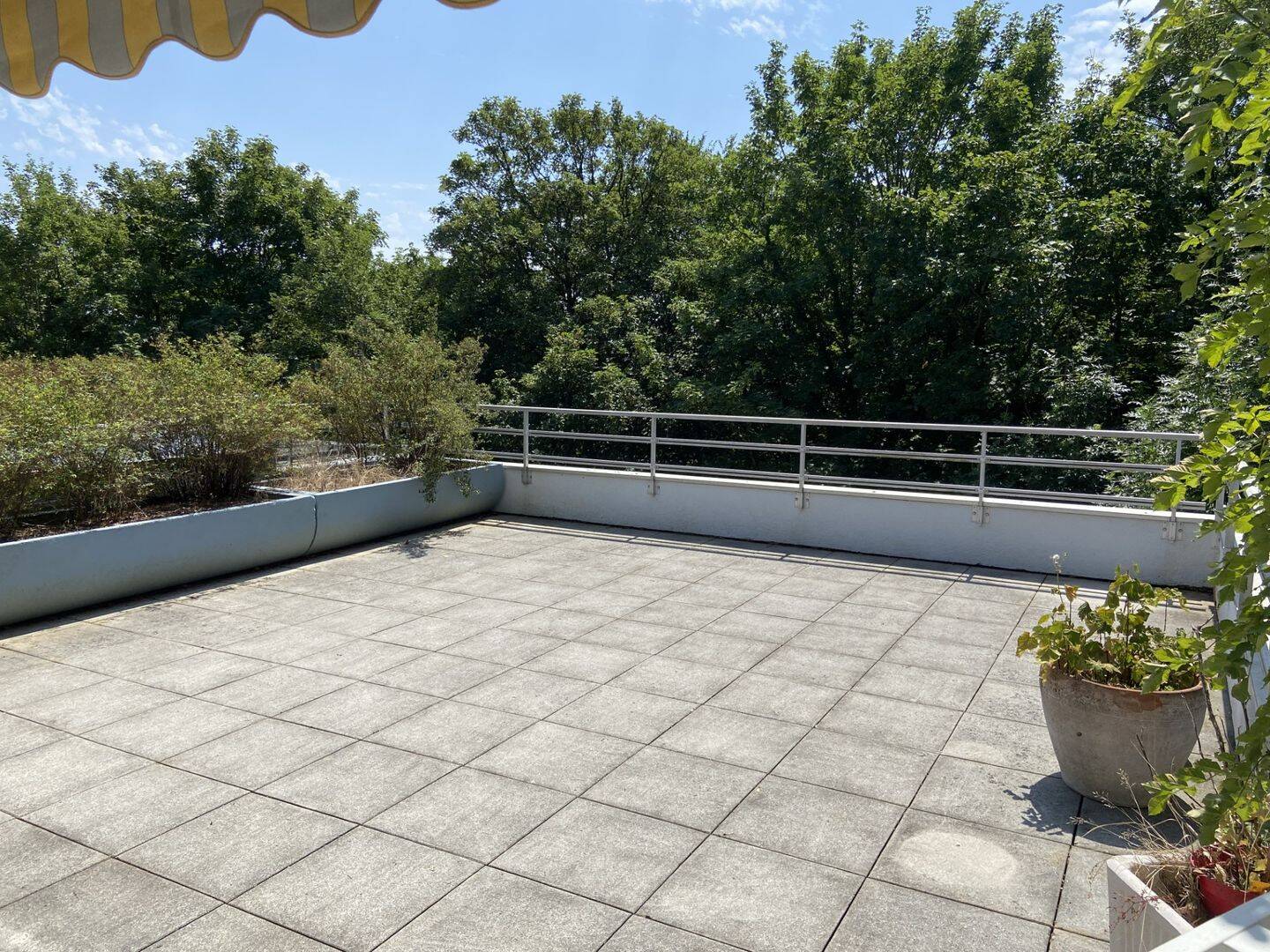 Appartement 2 pièces 50 m² · à Mont-Saint-Aignan · 50 m² · 1 500 €
