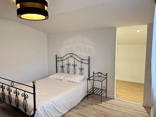 Appartement à louer 590 € 1 pièce 18 m² Bonneville 74130