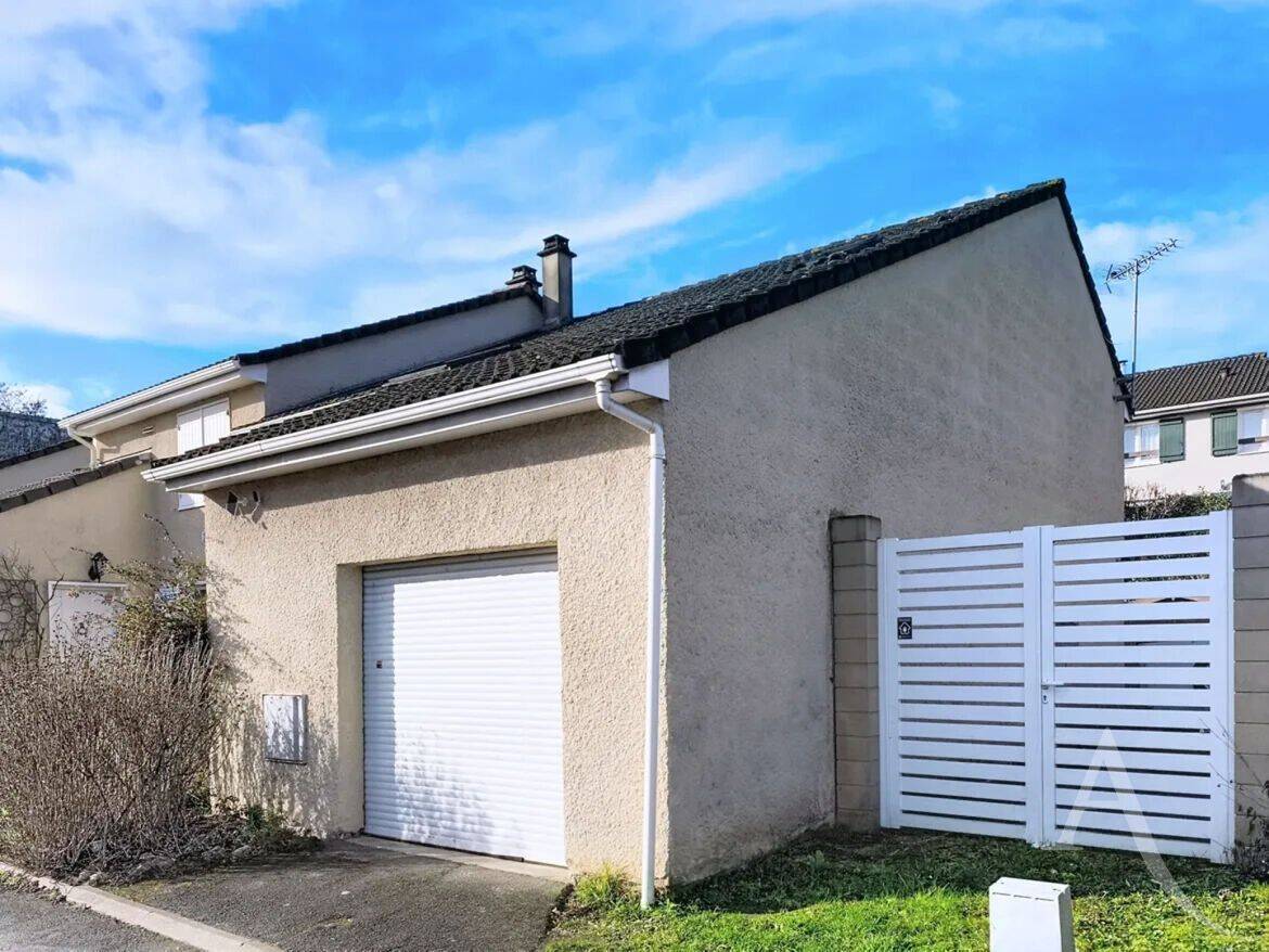 Maison 5 pièces 96 m² · à Thiais · 96 m² · 399 000 €