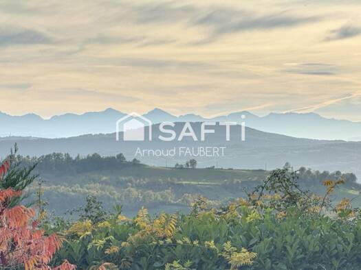 Maison à vendre 329 000 € 6 pièces 4 chambres 183 m² 2 240 m² de terrain Carla-Bayle 09130