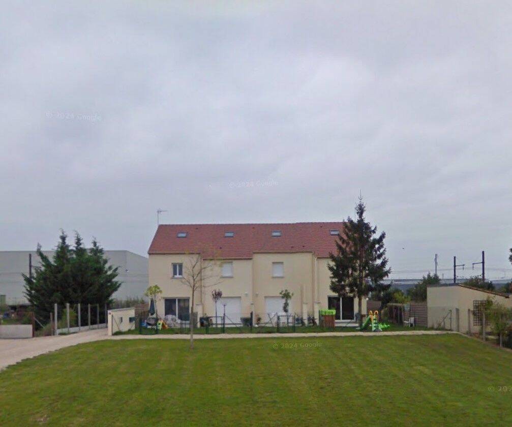 Maison 4 pièces 88 m² · à Meung-sur-Loire · 87,6 m² · 849 €/mois