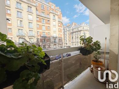 Appartement à vendre 520 000 € 2 pièces 1 chambre 46 m² Étage 2/7 Violet Commerce Paris 15ème 75015