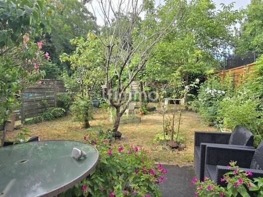 Maison à vendre 310 000 € 5 pièces 3 chambres 90 m² 250 m² de terrain Clémenceau-Pontac-Sallegourde-Pont de Langon Villenave-d'Ornon 33140