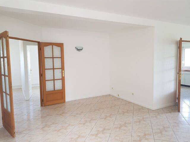 Appartement 4 pièces 88 m² · à Saint-Nicolas-de-Port · 88,4 m² · 760 €