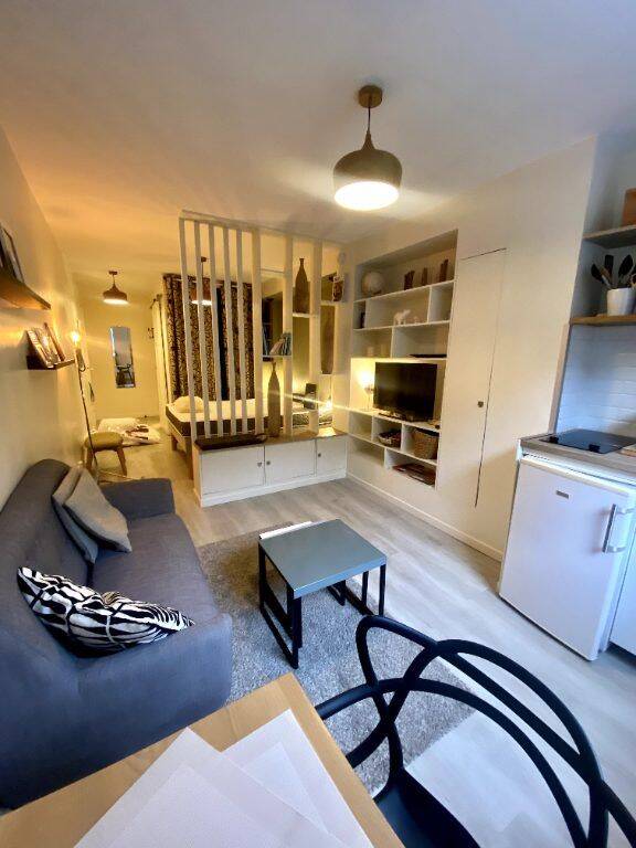 Appartement 1 pièce 23 m² · à Rennes · 22,7 m² · 637 €