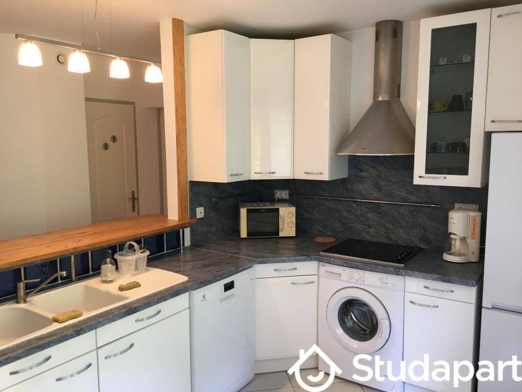 1 pièce 12 m² · à Gières · 12 m² · 490 €
