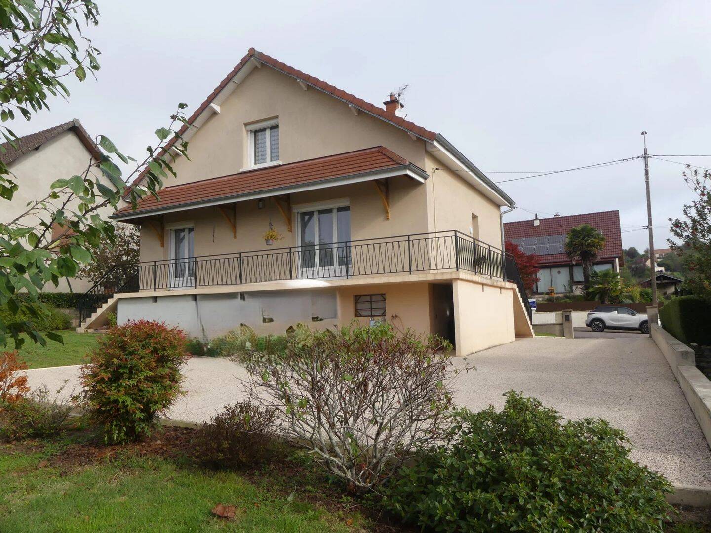 Maison 5 pièces 114 m² · à Le Creusot · 113,5 m² · 184 500 €