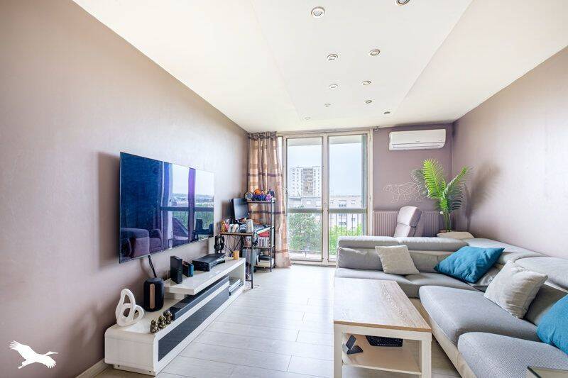 Appartement 4 pièces 80 m² · à Saint-Priest · 80 m² · 179 000 €