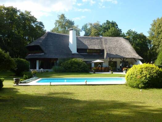 Maison à vendre 1 790 000 € 9 pièces 5 chambres 300 m² 8 000 m² de terrain Ouest Lamorlaye 60260