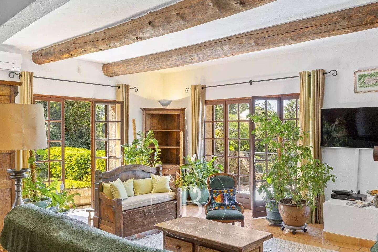 Maison 6 pièces 260 m² · à Porto-Vecchio · 260 m² · 1 500 000 €