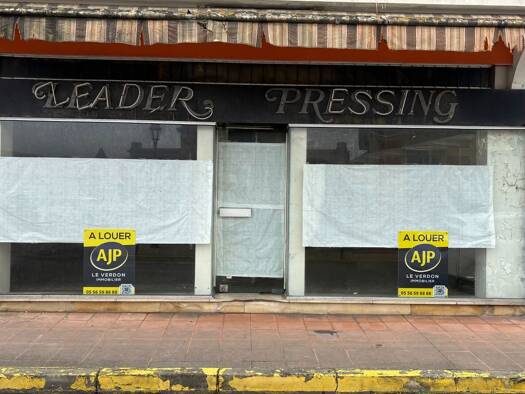 Local commercial à louer 2 125 € 97 m² de surface de vente Soulac-sur-Mer 33780