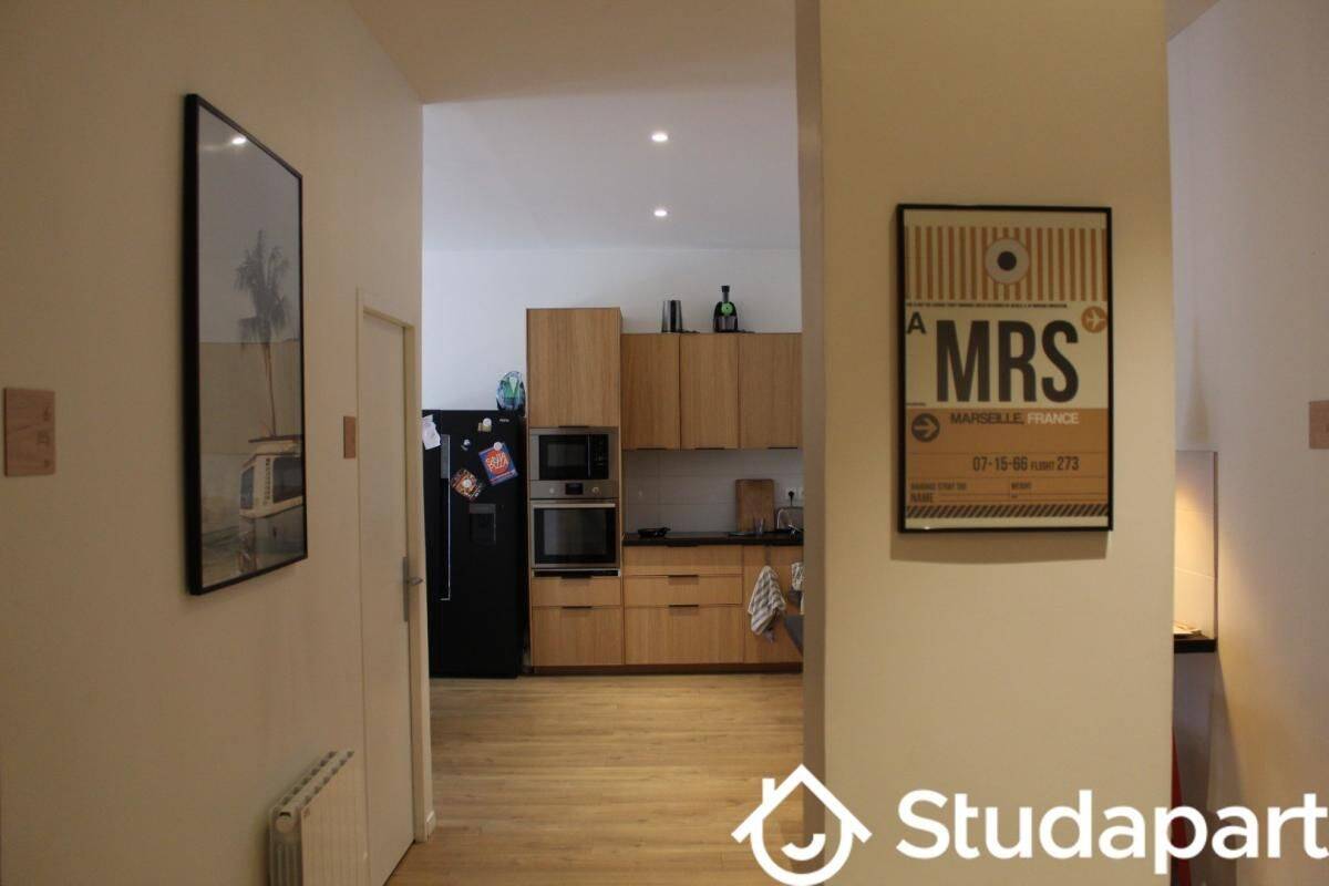 1 pièce 11 m² · à Marseille 1er Arrondissement · 11 m² · 560 €/mois