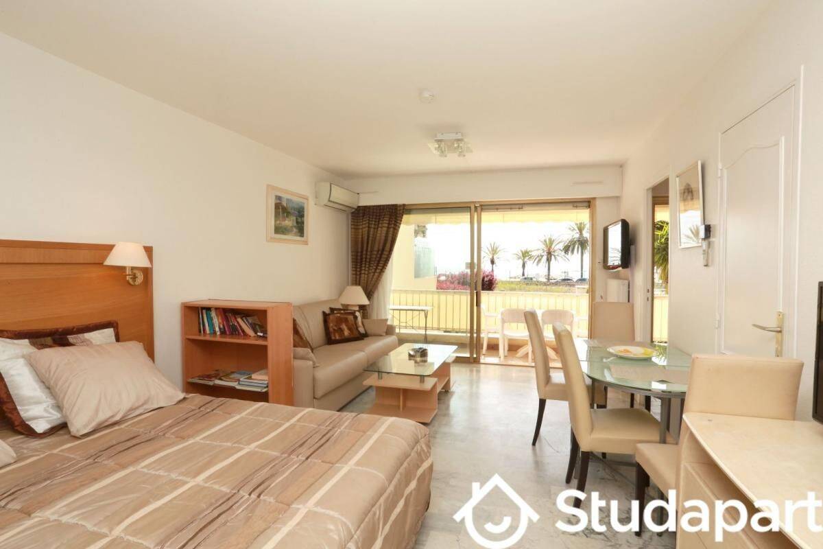Appartement 1 pièce 40 m² · à Vallauris · 40 m² · 750 €
