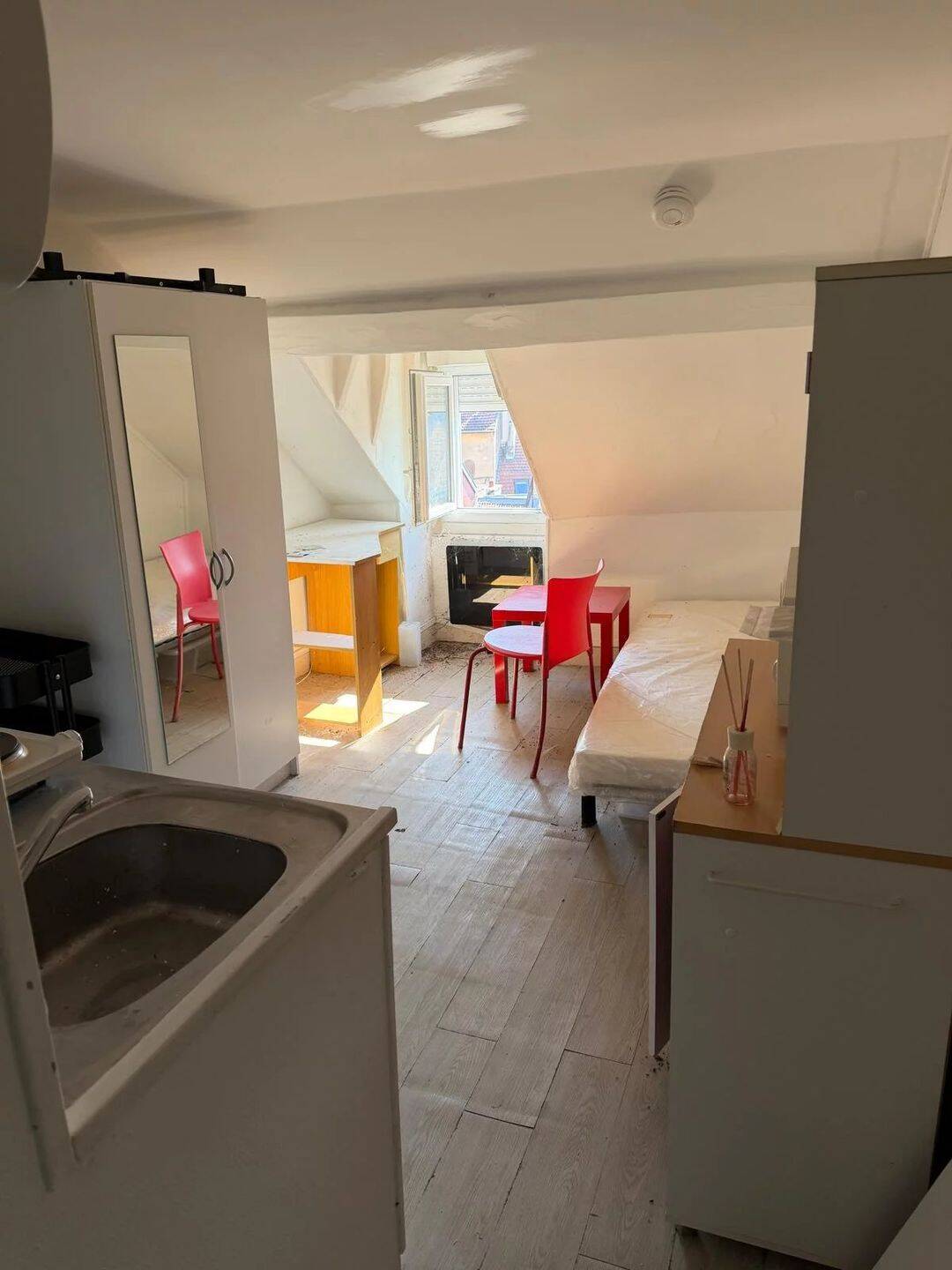 Appartement 1 pièce 11 m² · à Dijon · 10,9 m² · 54 000 €