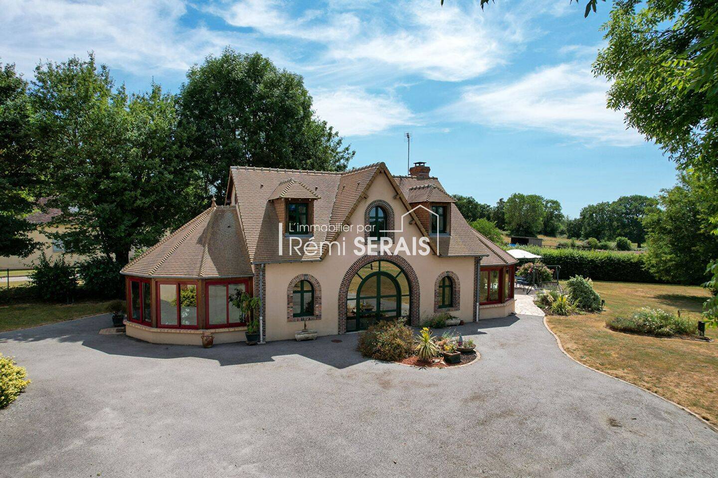 Maison 7 pièces 173 m² · à Sées · 173 m² · 390 000 €