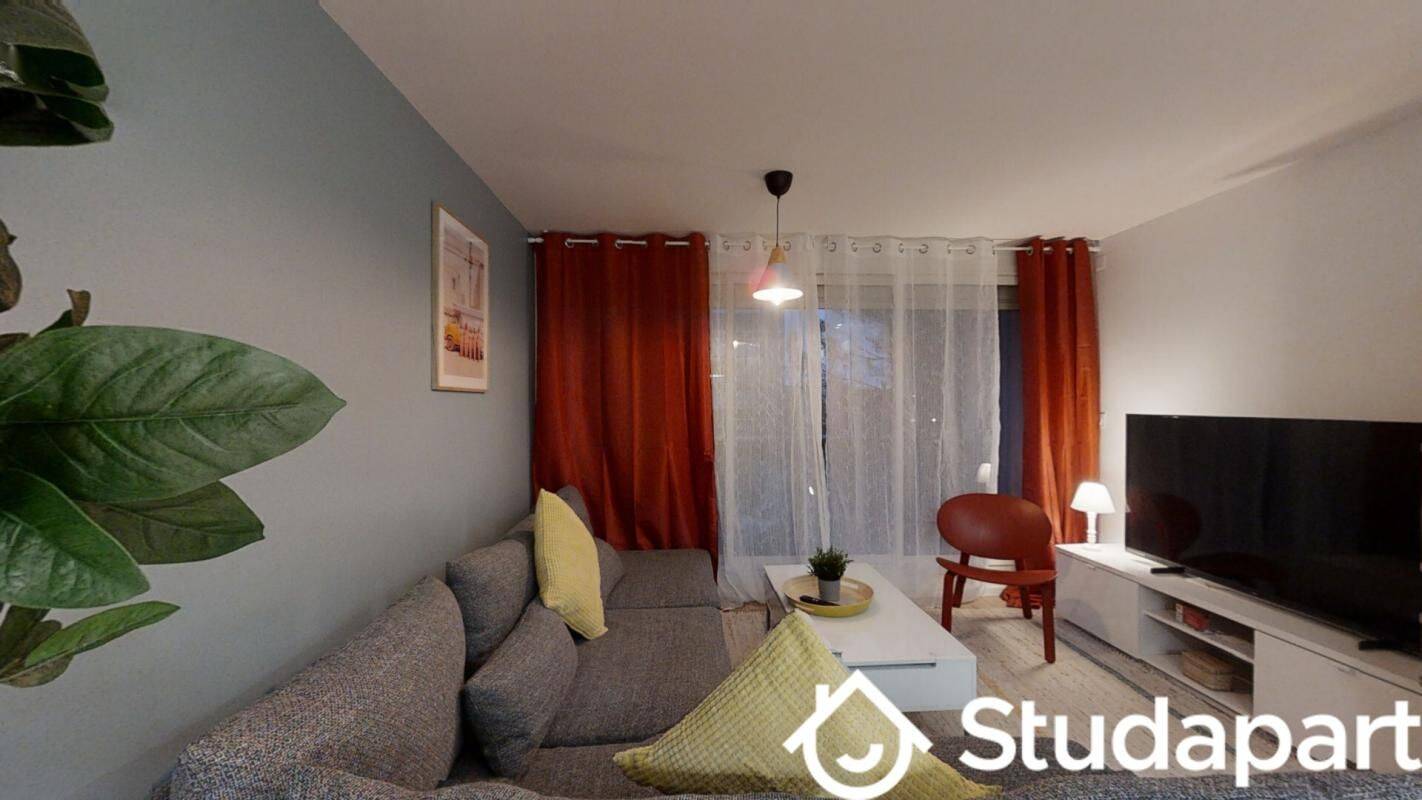 1 pièce 11 m² · à Ramonville-Saint-Agne · 11 m² · 502 €