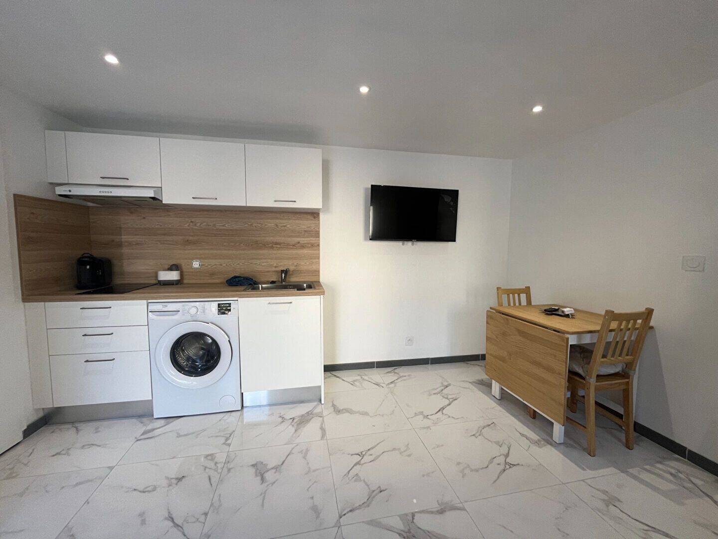 Appartement 1 pièce 21 m² · à La Ciotat · 20,5 m² · 695 €/mois