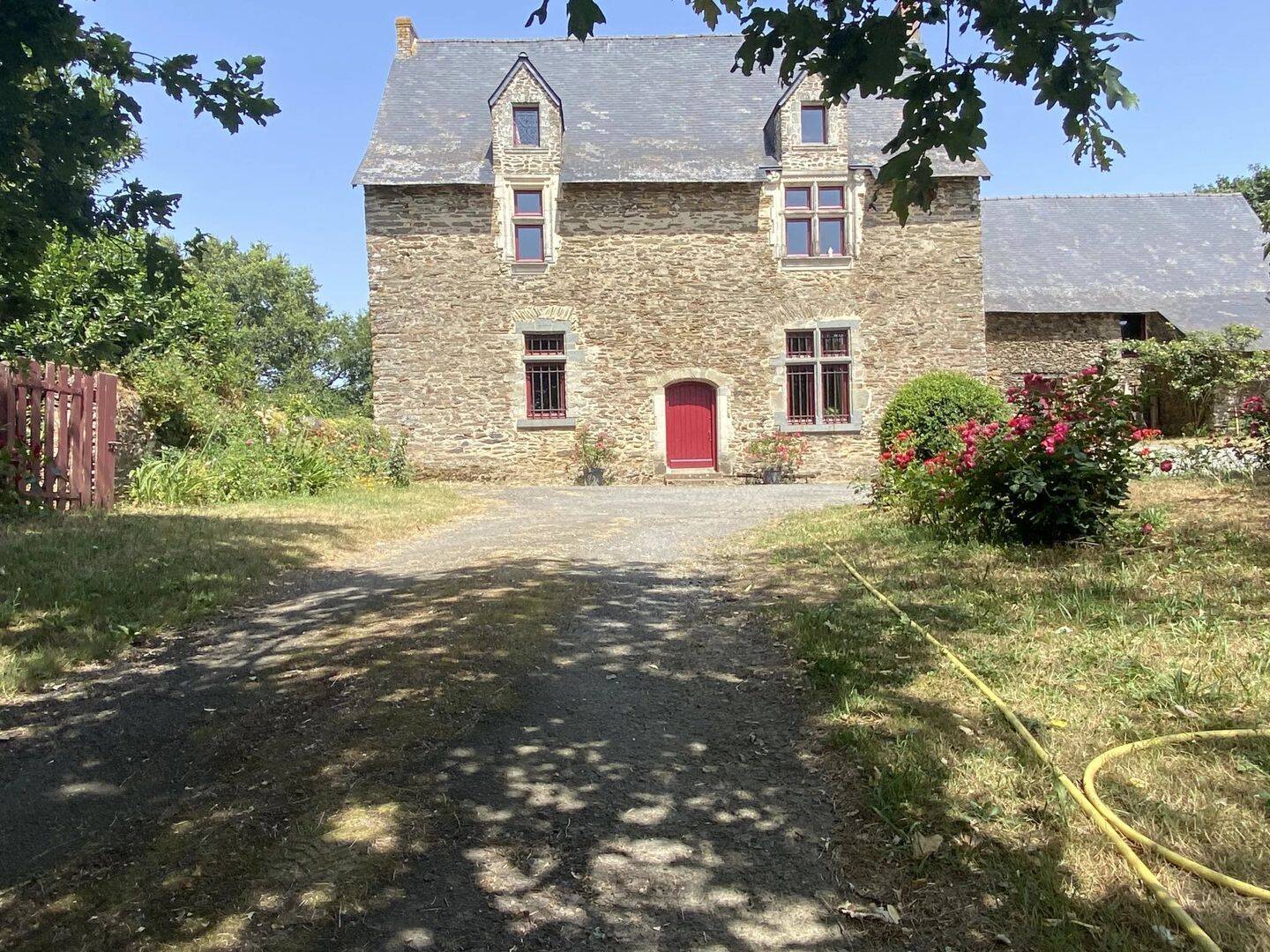 Maison 8 pièces 230 m² · à Château-Gontier-sur-Mayenne · 230 m² · 472 500 €