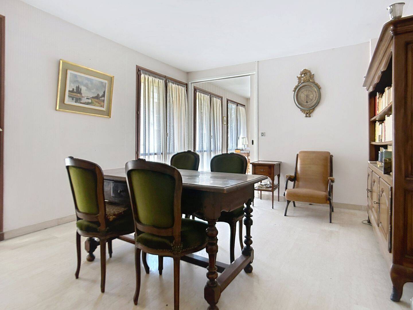Appartement 4 pièces 92 m² · à Avignon · 92 m² · 160 000 €