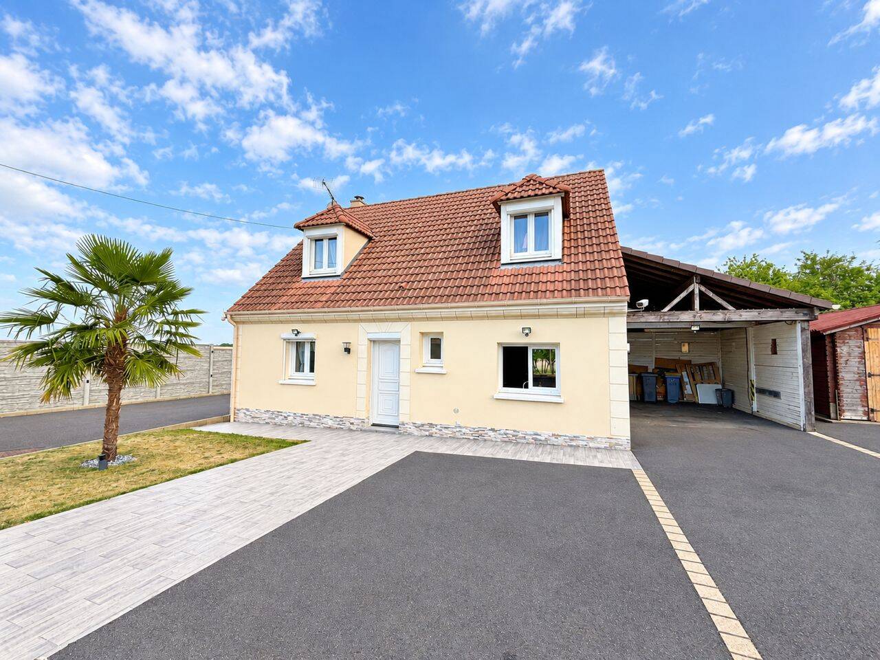 Maison 7 pièces 135 m² · à Amblainville · 135 m² · 370 000 €