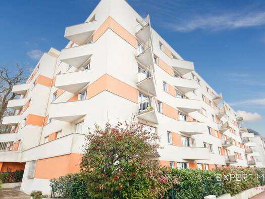 Appartement à vendre 354 000 € 3 pièces 2 chambres 62,7 m² Étage 6/6 Porchefontaine Versailles 78000