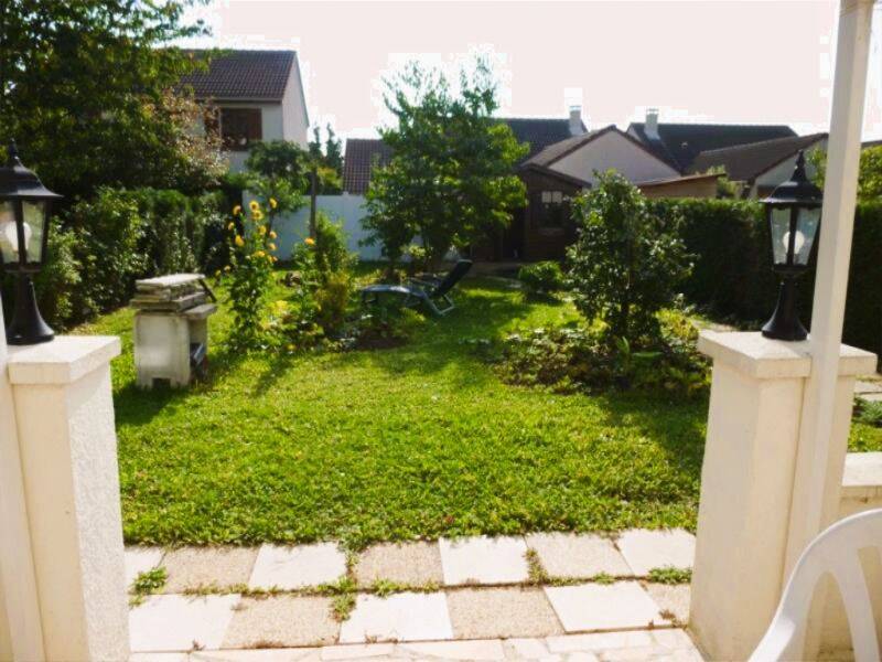 Maison 6 pièces 112 m² · à Pontault-Combault · 112,4 m² · 1 630 €
