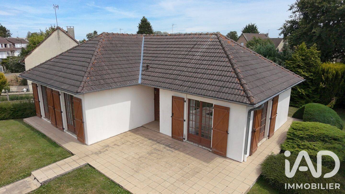 Maison 4 pièces 96 m² · à Nesle · 96 m² · 139 000 €